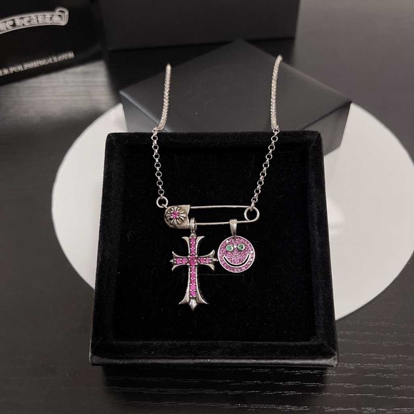 chrome hearts pink smiley cross necklace - Picture 4 of 9